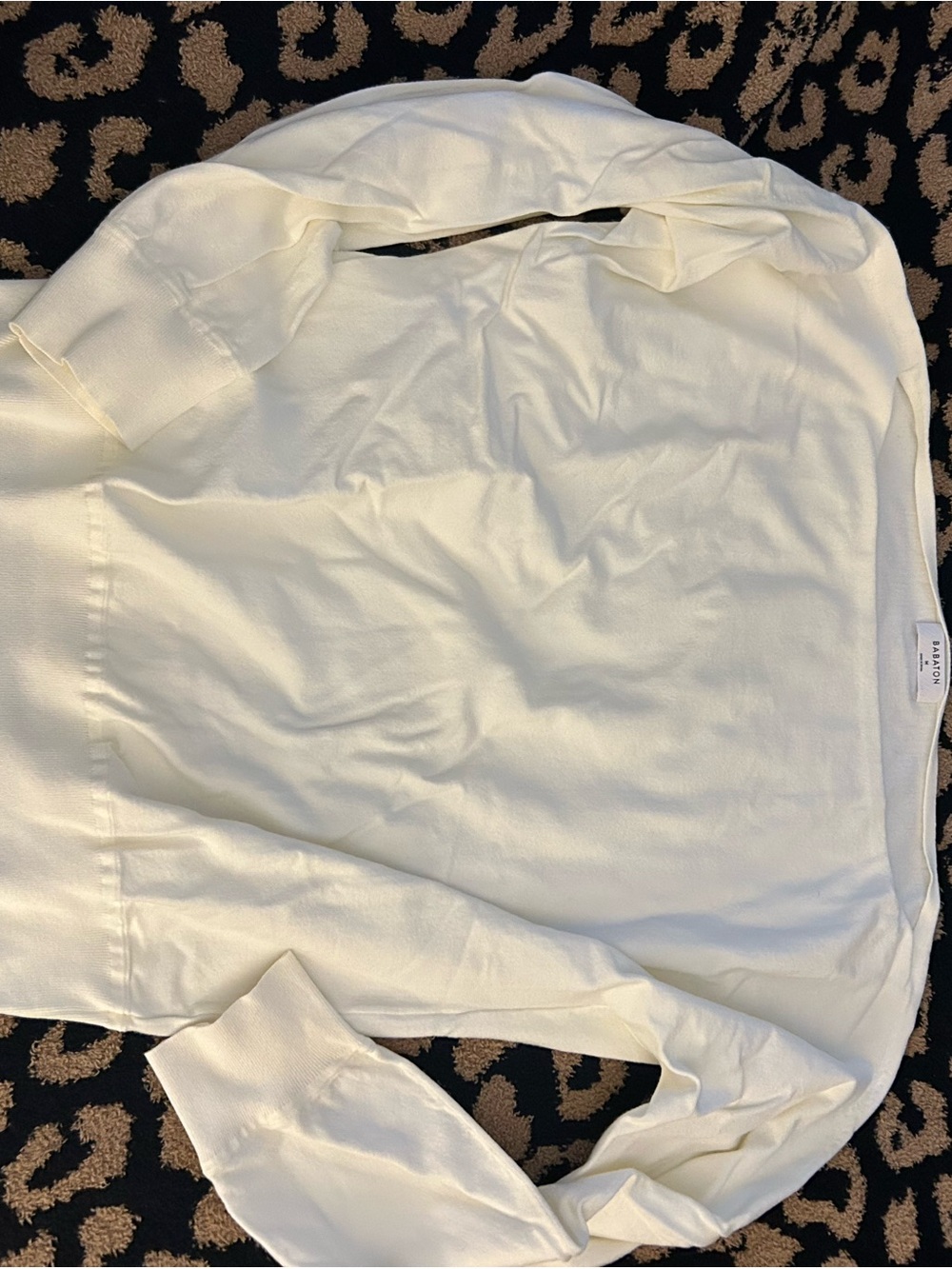 Aritzia Inspiration Sweater - Wonder Yarn